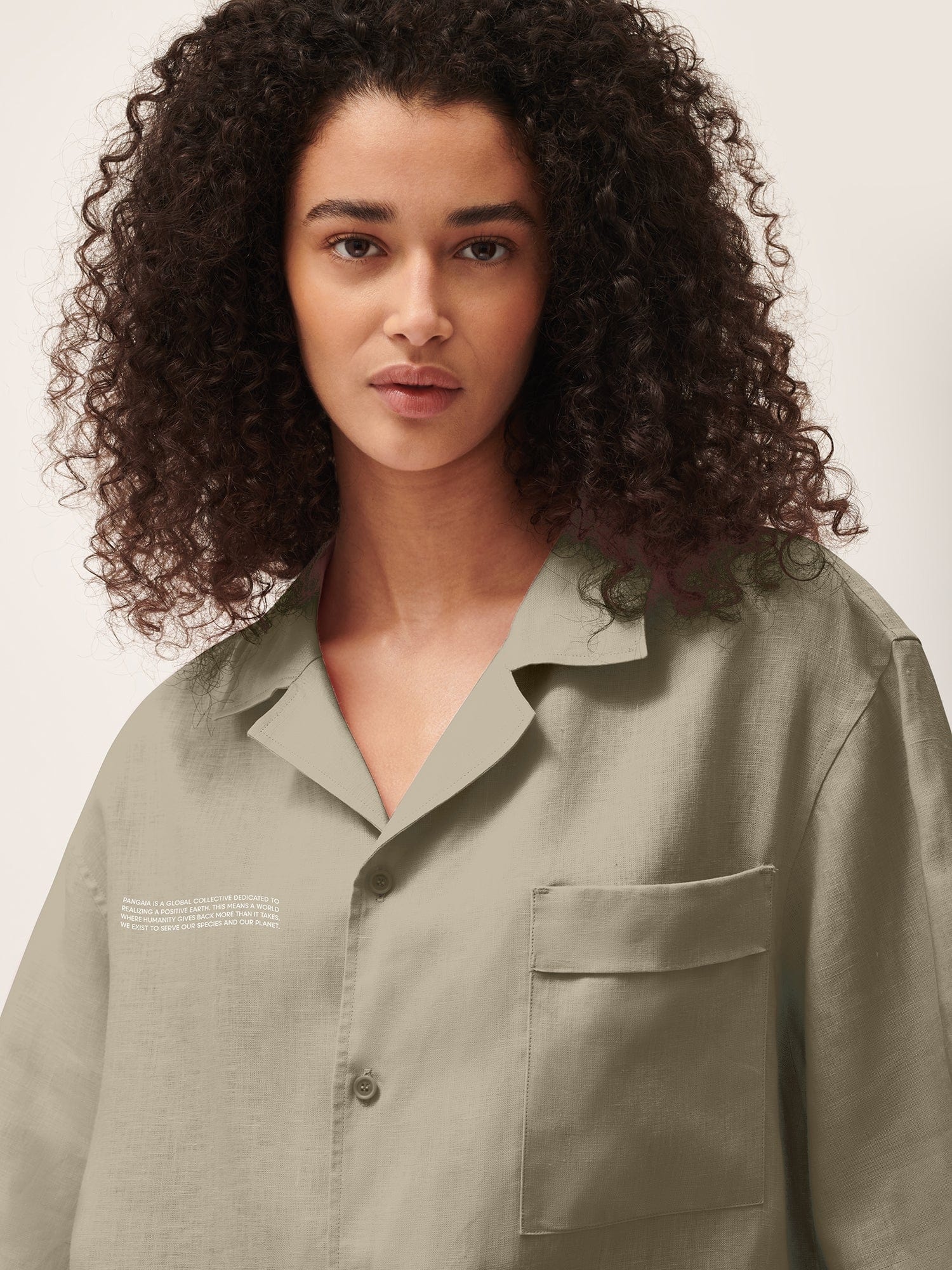 Womens DNA Linen Camp Collar Shirt - Cliff Beige - 4