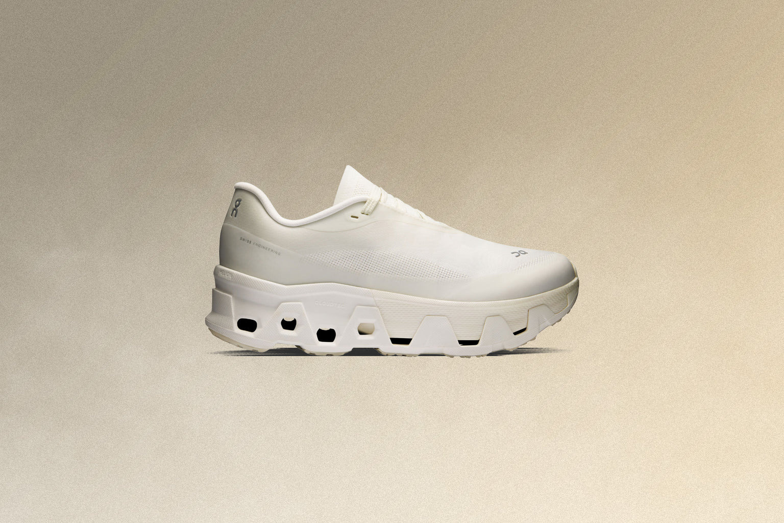 ON X PAF WOMEN'S CLOUDMONSTER HYPER - WHITE - 5