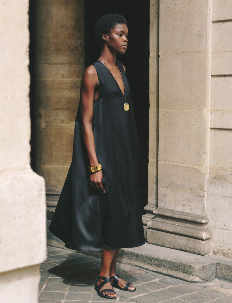 OFFICINE GÉNÉRALE ILA DRESS outlook