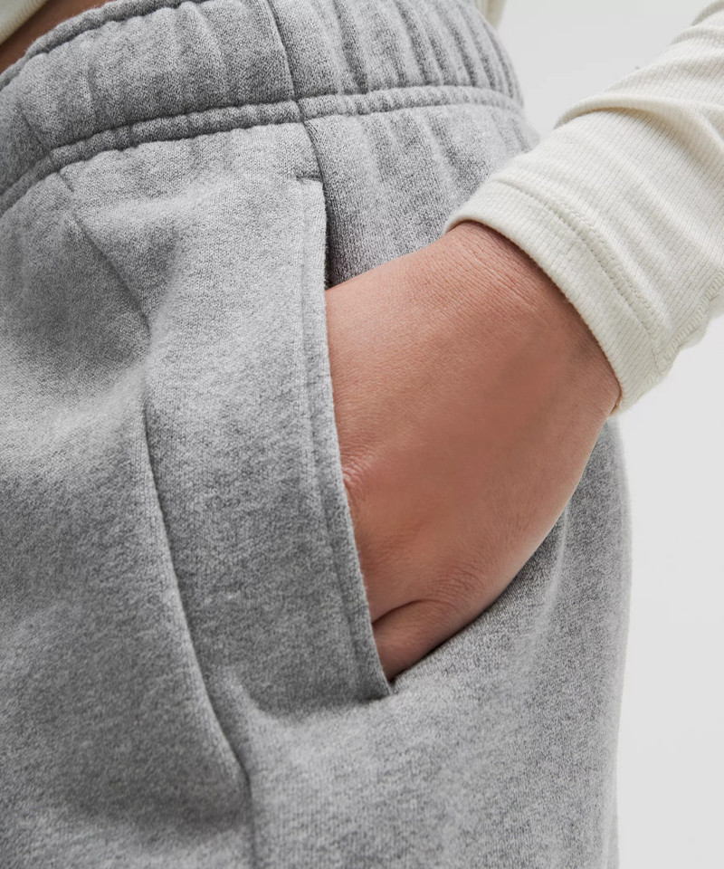Scuba Mid-Rise Oversized Cargo Jogger *Regular 4