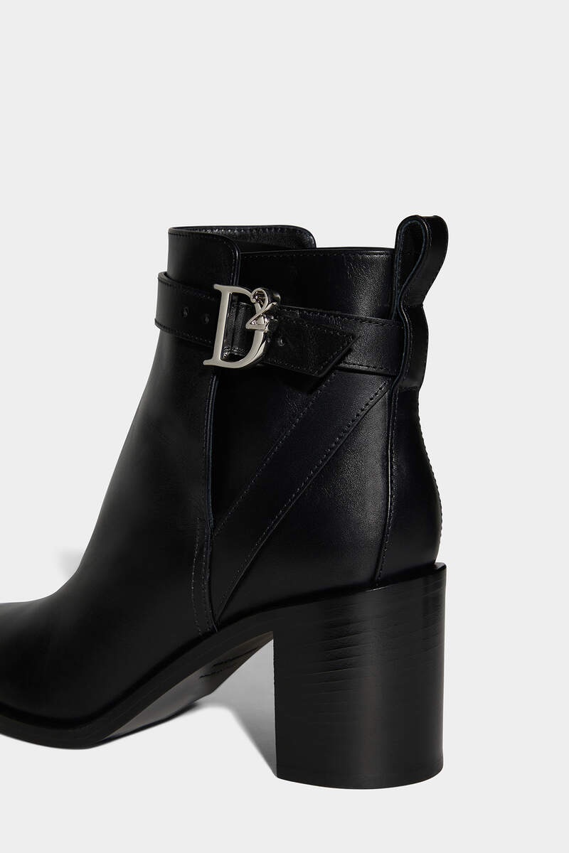 D2 STATEMENT ANKLE BOOTS - 4