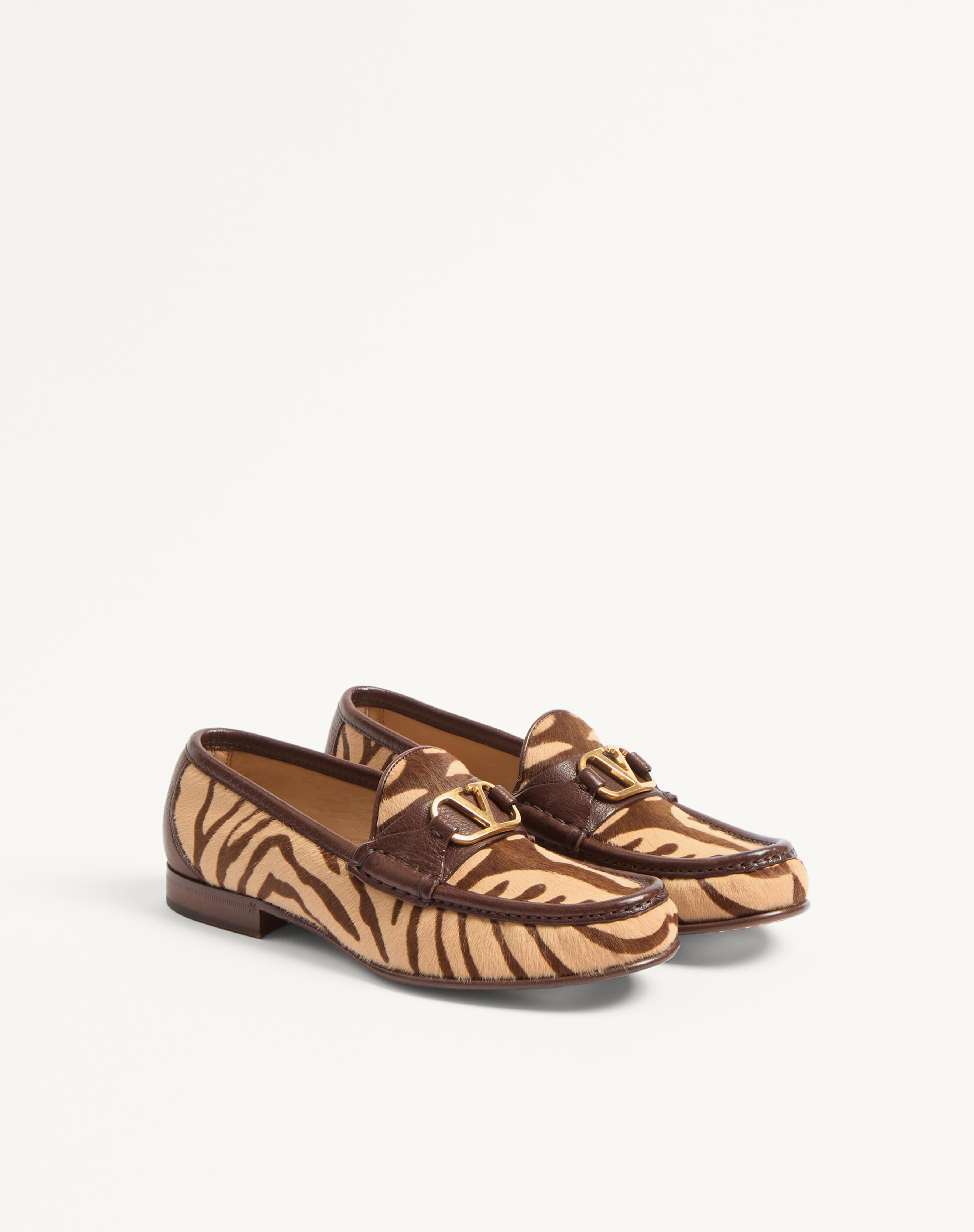 VLOGO SIGNATURE PONY-EFFECT CALFSKIN LOAFER 20MM - 3