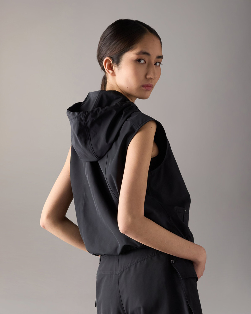ELEVATE HOODED VEST 4
