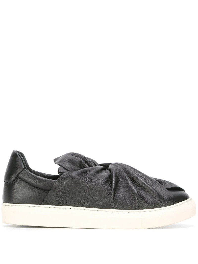 knotted trainers 1