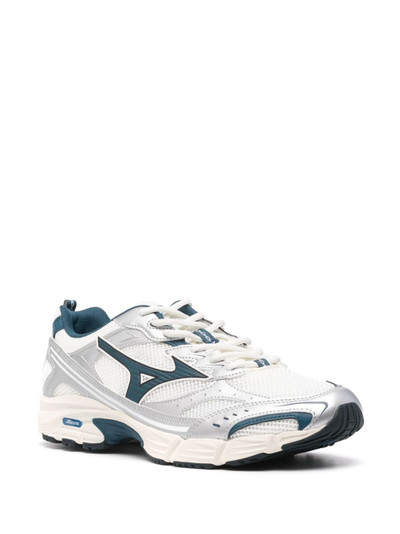 Mizuno MXR OG sneakers outlook