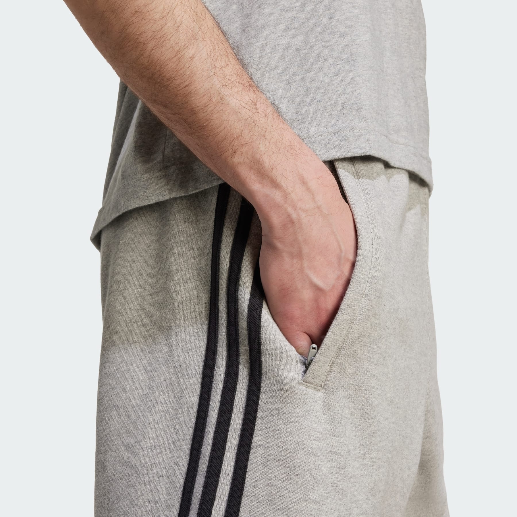 Adicolor 3-Stripes Shorts - 6