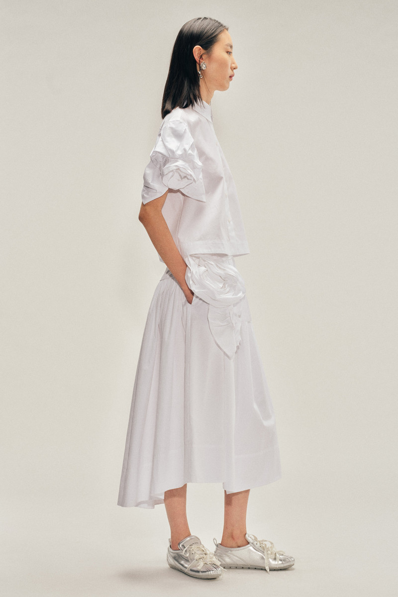Cropped Rose Puff Sleeve Shirt 3