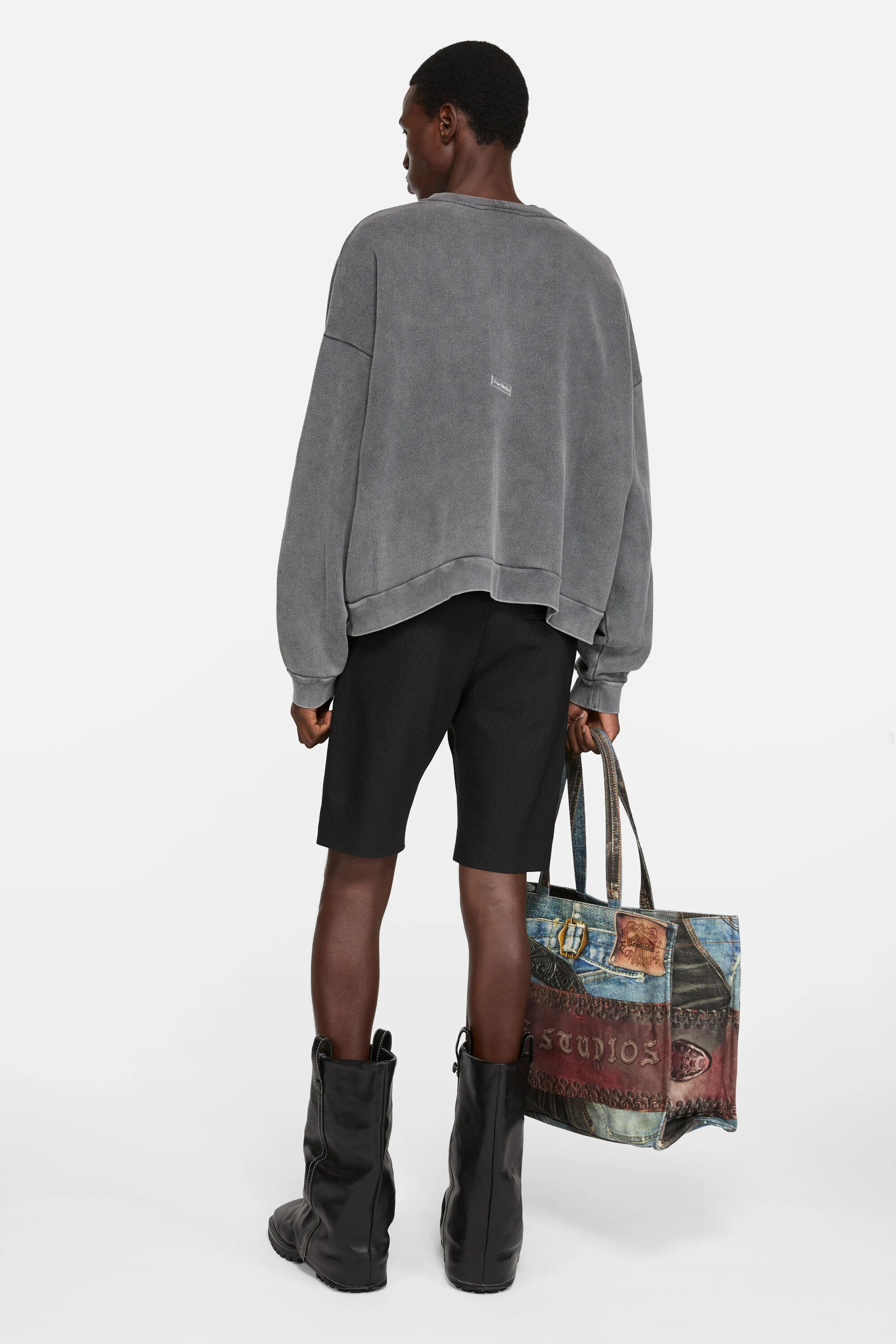 Sweater logo patch - Faded black - 3