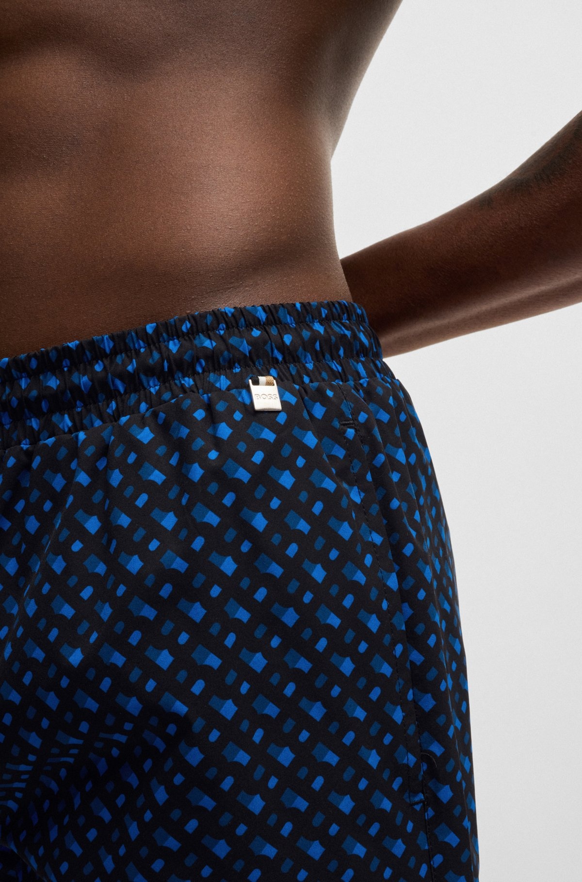 FULLY LINED QUICK-DRY SWIM SHORTS WITH MONOGRAM PRINT - 3