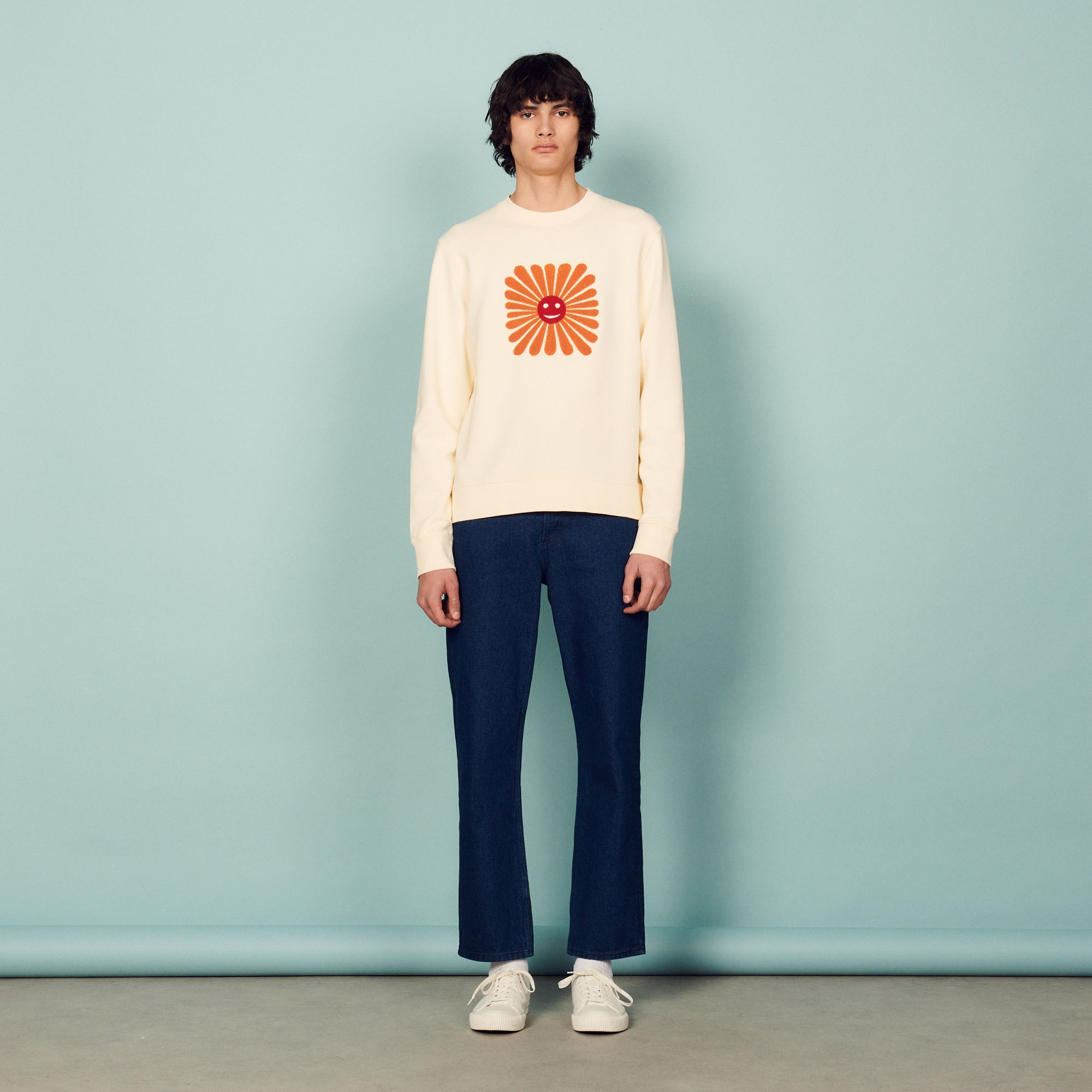 Sweatshirt with patch - 6