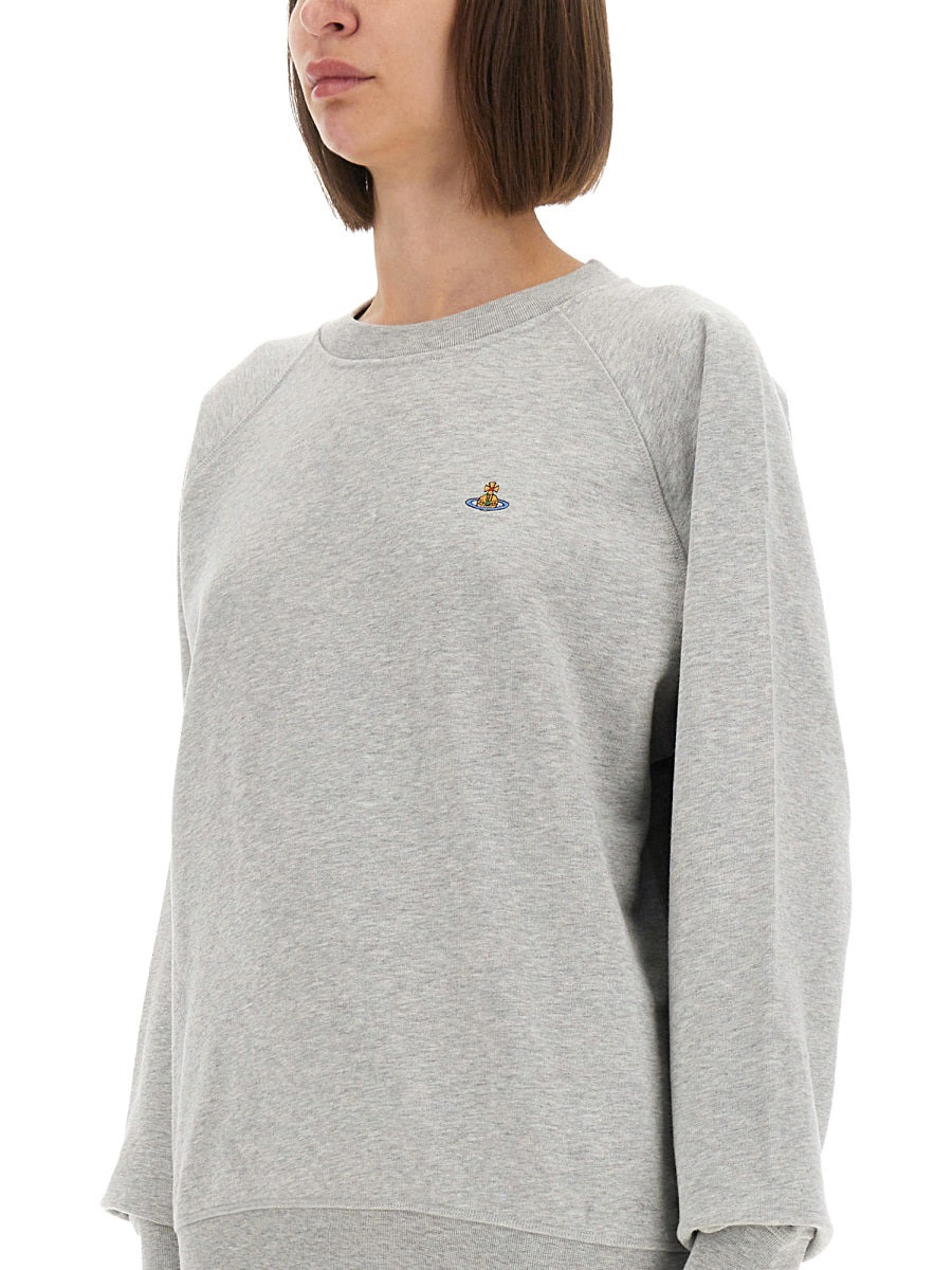Sweatshirt With Raglan Sleeves - 8