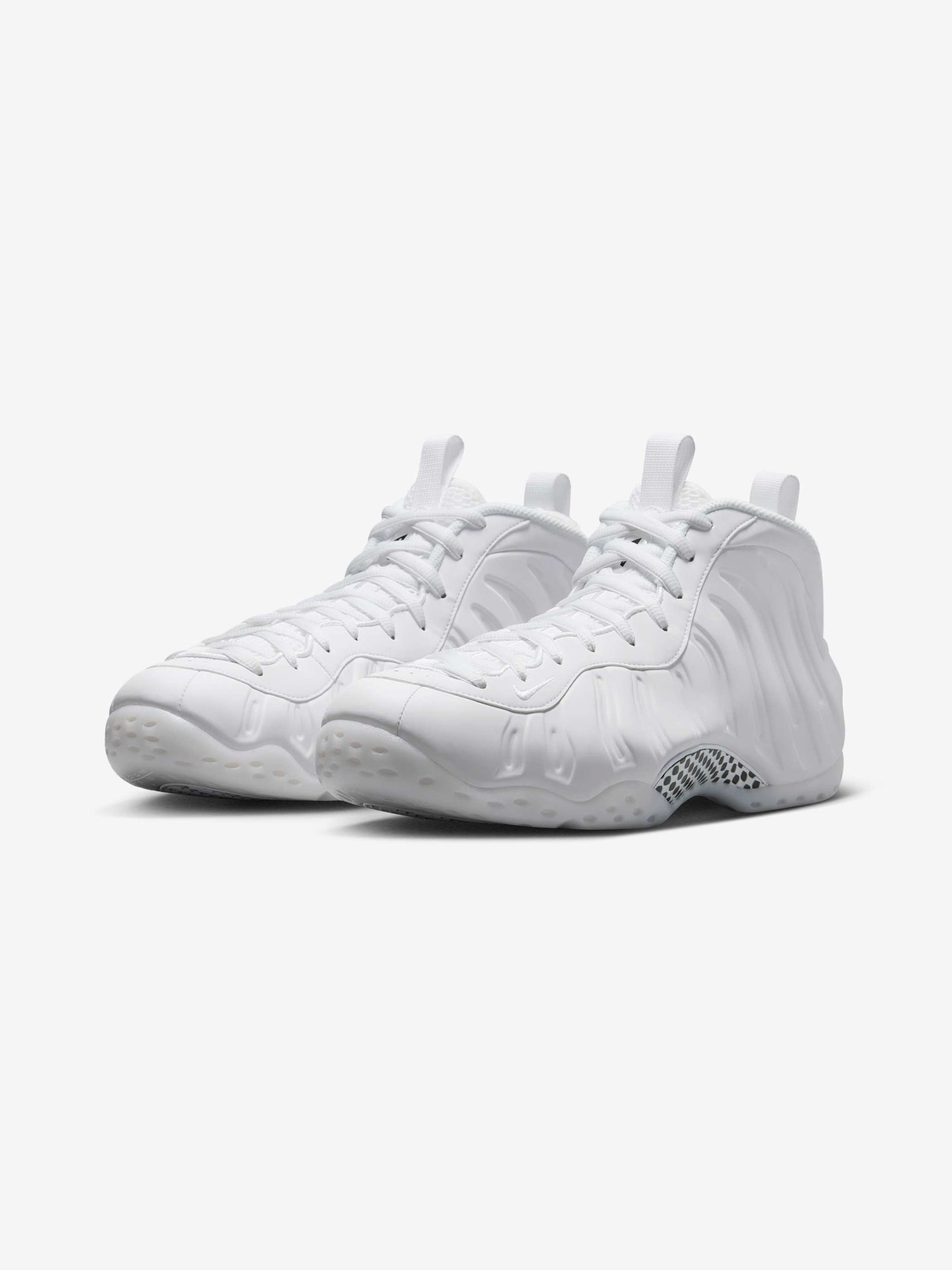 NIKE AIR FOAMPOSITE ONE "TRIPLE WHITE" (WHITE/WHITE-WHITE) - 2