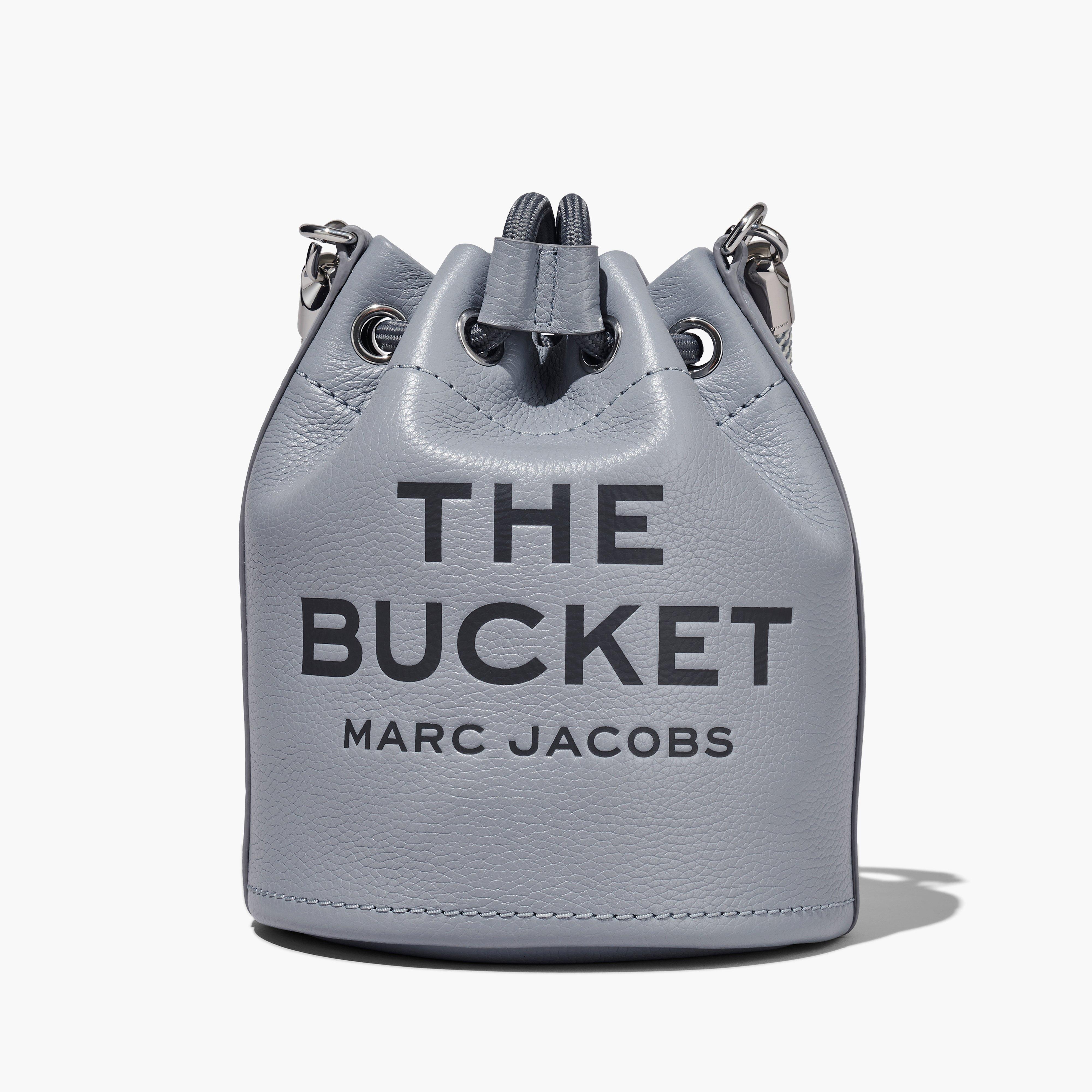 Marc by Marc deals Jacobs Grey Leather Bucket Bag