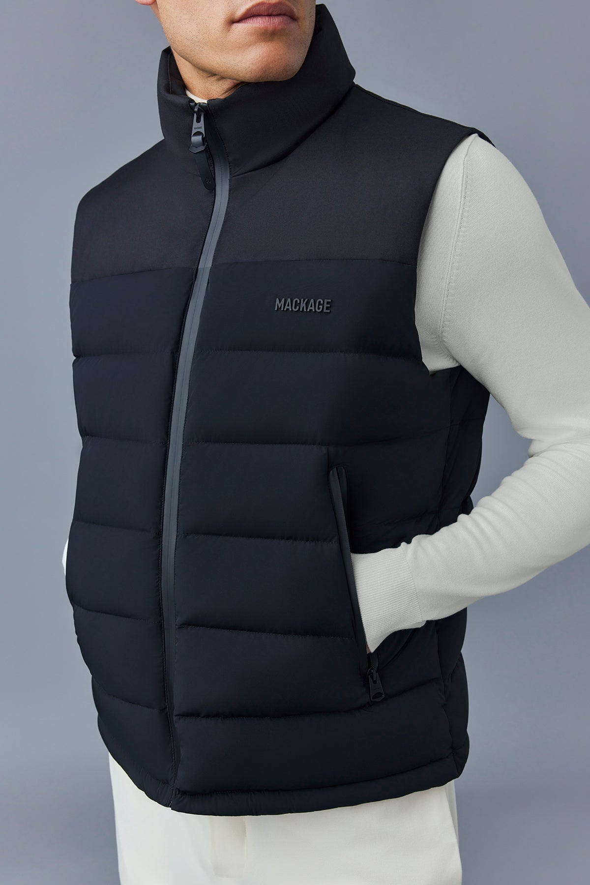 BOBBIE-CITY Agile-360 stretch light down vest with stand collar - 5