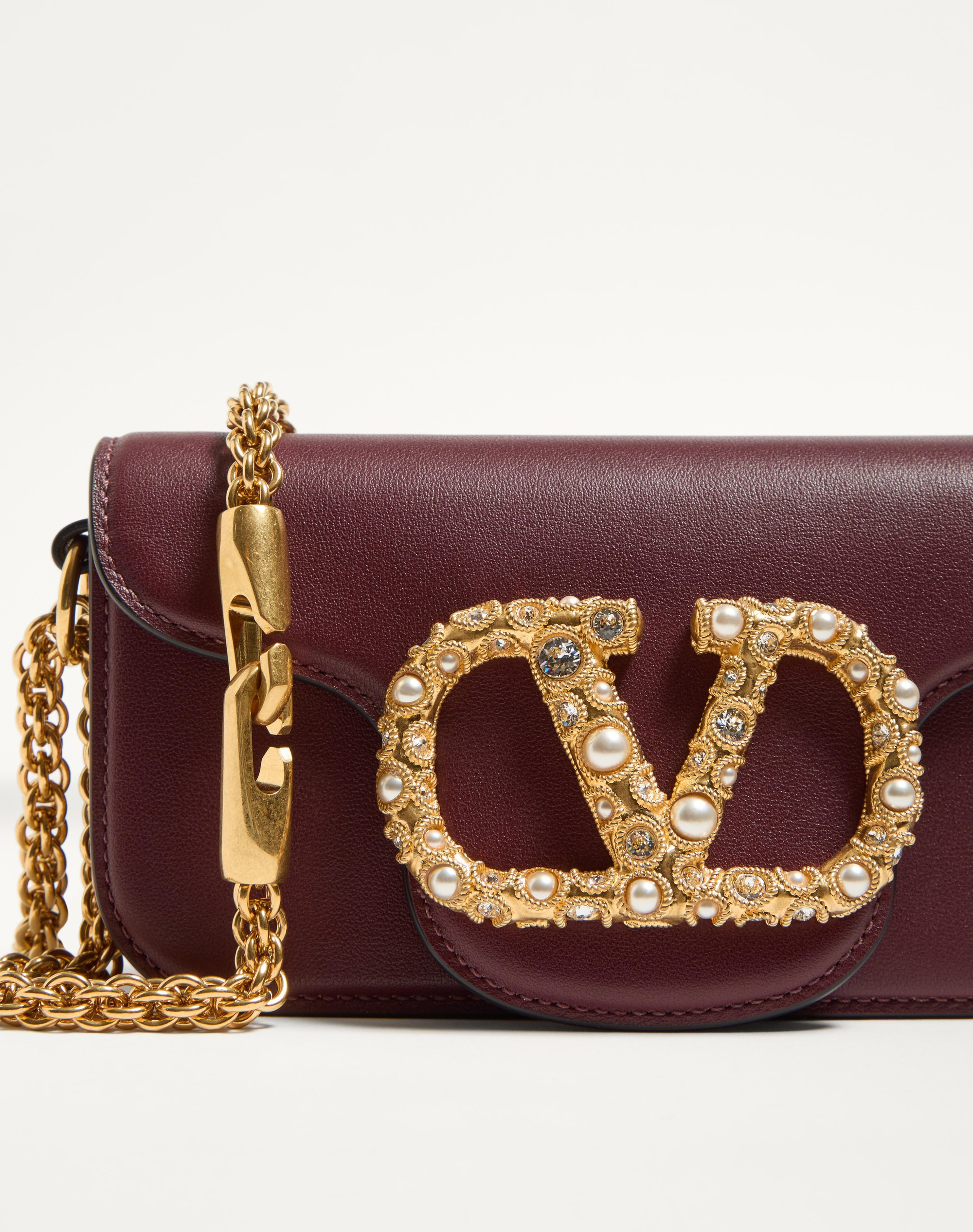 VALENTINO GARAVANI LOCÒ SMALL SHOULDER BAG IN CALFSKIN WITH JEWEL LOGO - 8