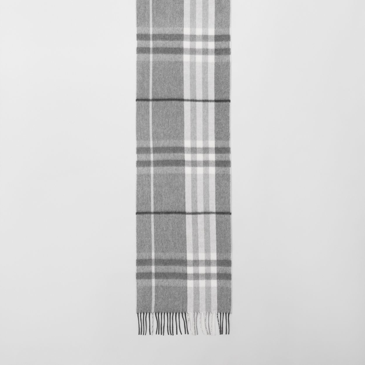 The Classic Check Cashmere Scarf - 5