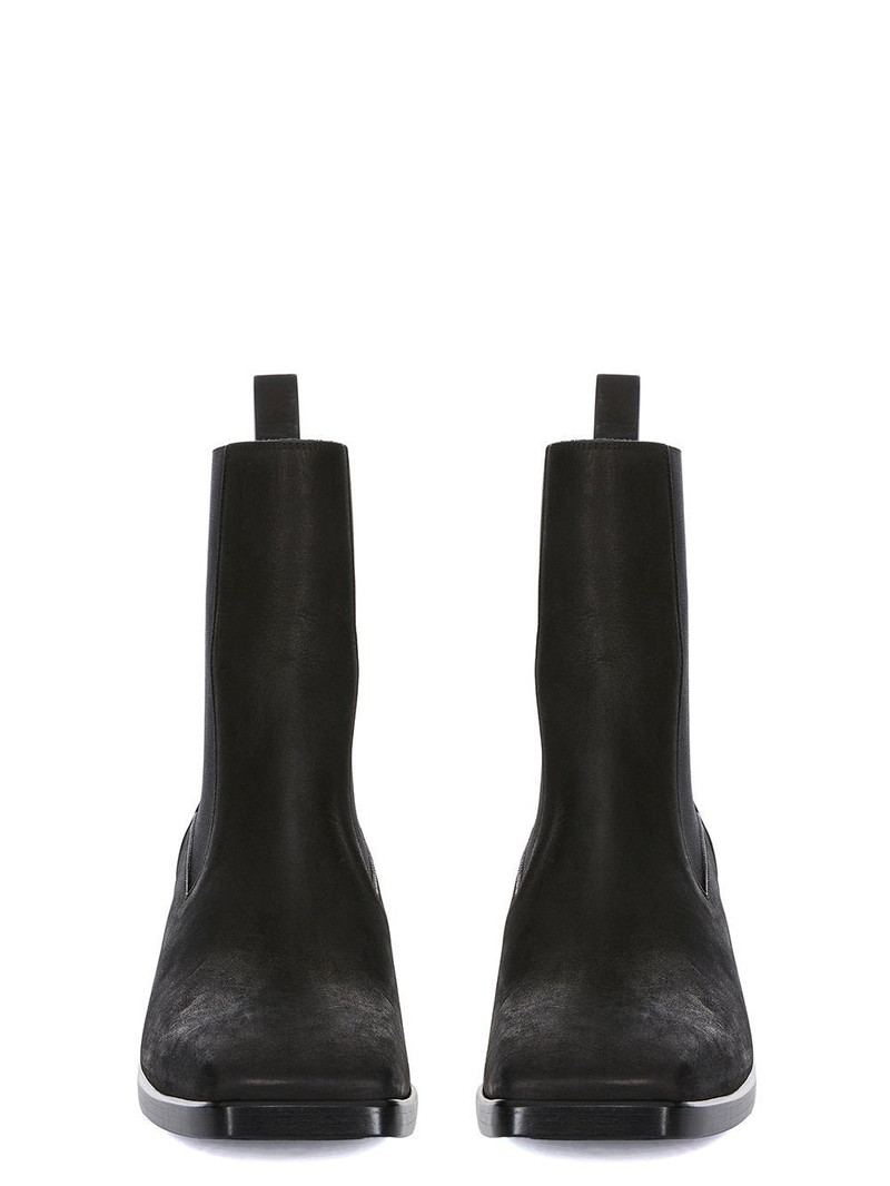 BOOTS 2