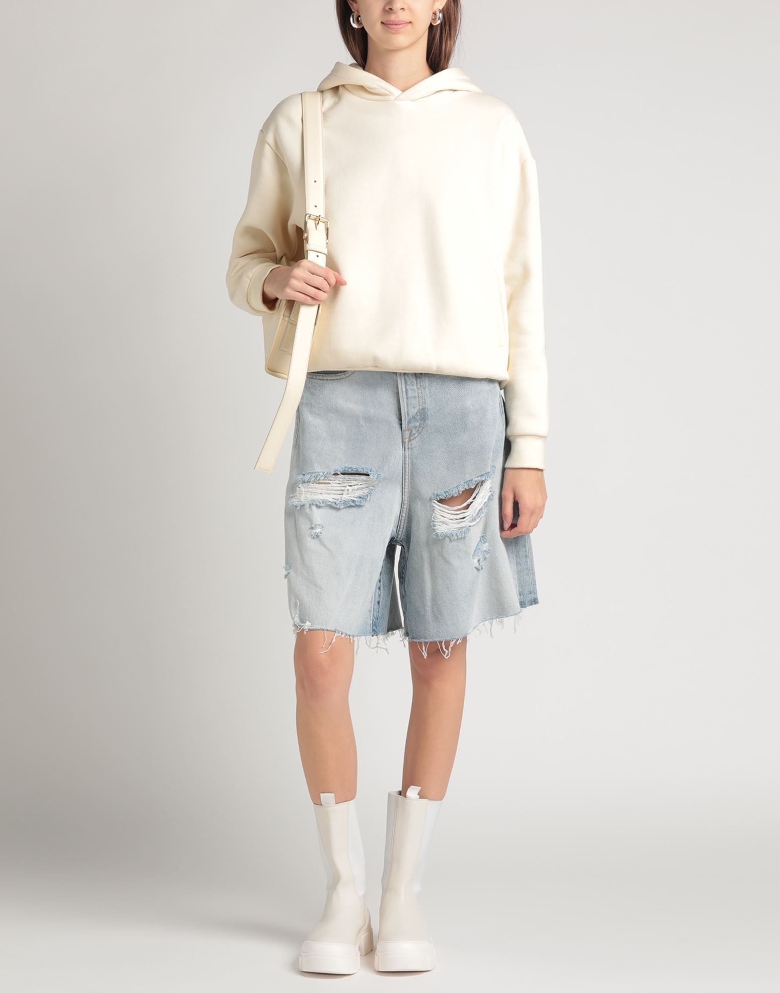 VETEMENTS ripped-detail denim shorts | REVERSIBLE