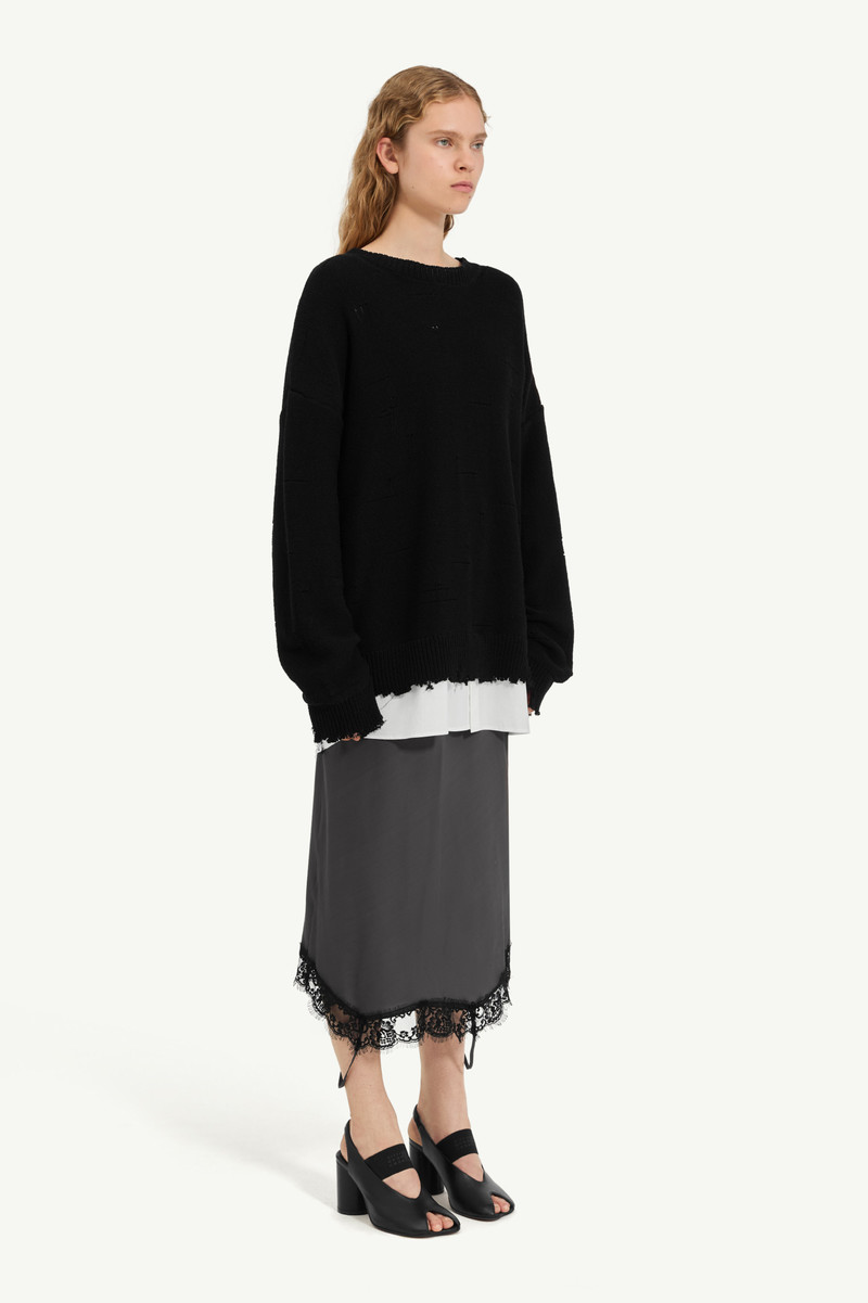 Distressed hem sweater 6