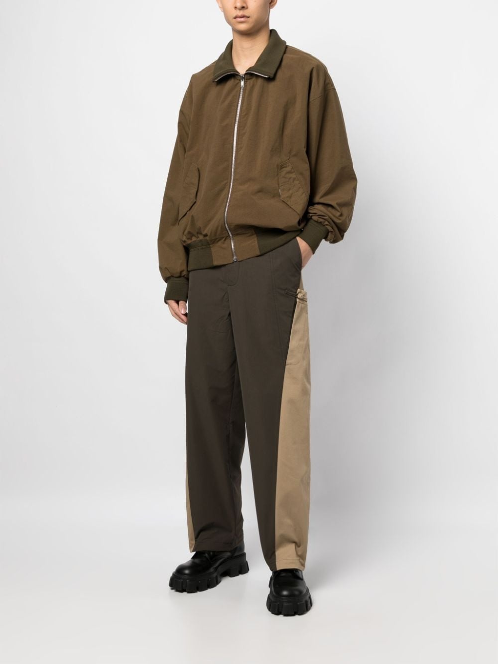 two-tone straight-leg trousers - 2