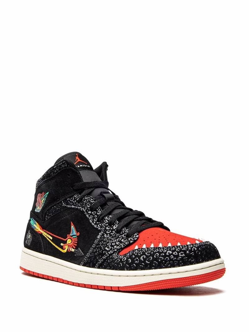 Jordan Air Jordan 1 Mid SE "Siempre Familia" sneakers outlook