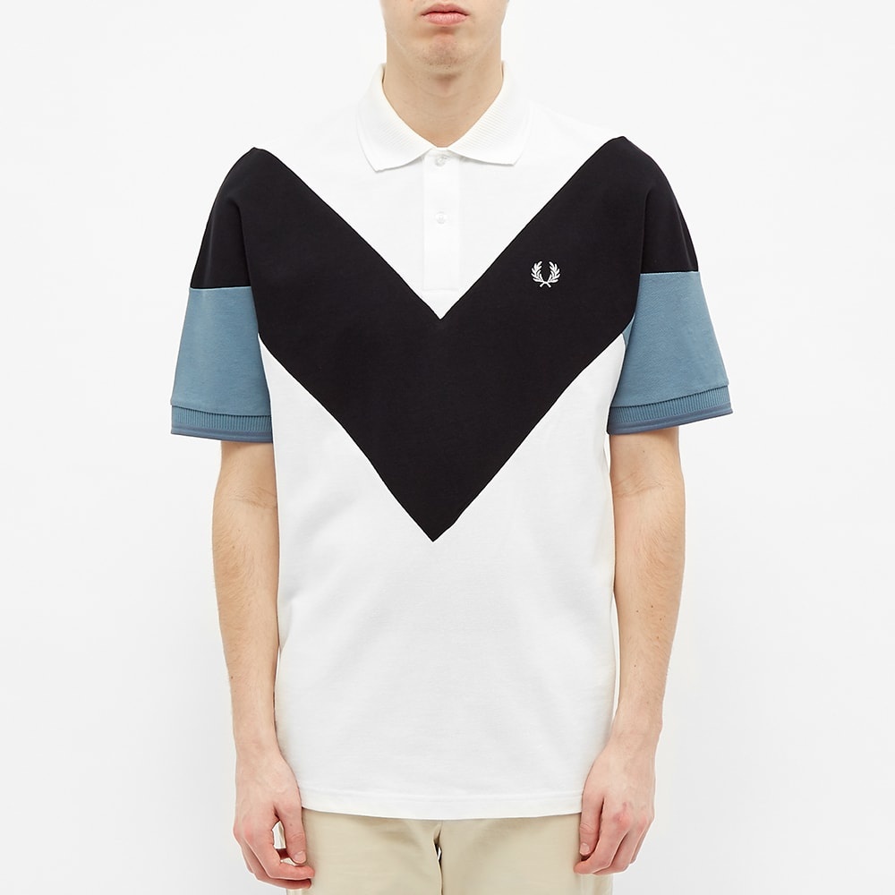 Fred Perry Authentic Chevron Polo - 4