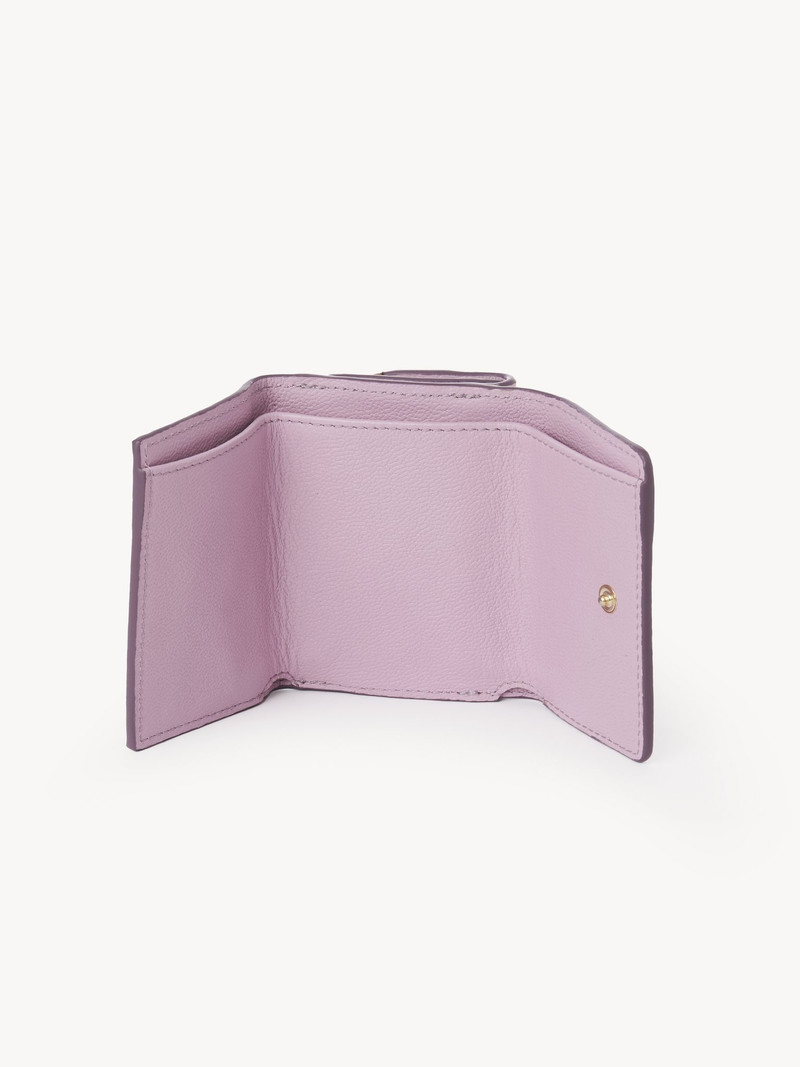 See by Chloé LIZZIE SMALL TRIFOLD WALLET outlook