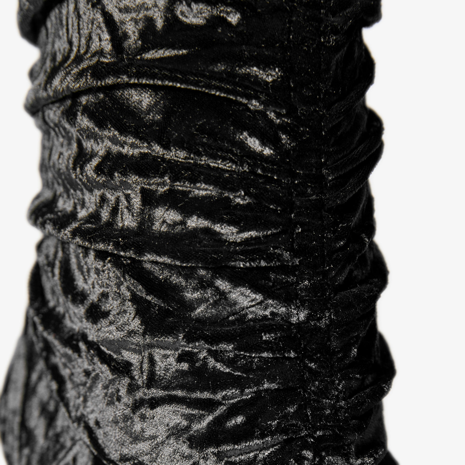 Lotta Ankle Boot 85
Black Velvet Ankle Boots - 3