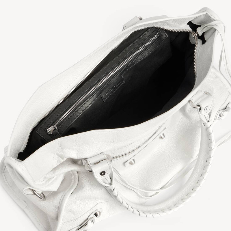 Le City Medium Bag in White 5