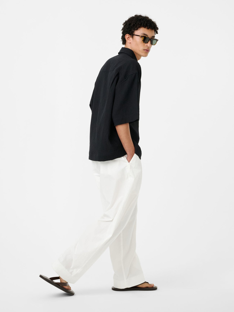 Line Pant 4