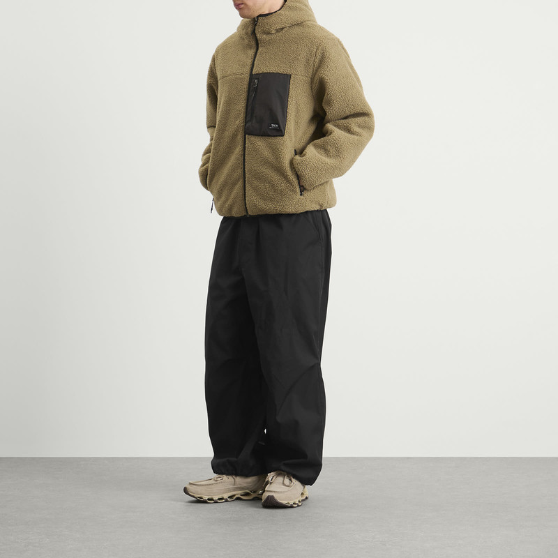 TAION Taion Mountain Boa Hooded Fleece Jacket outlook