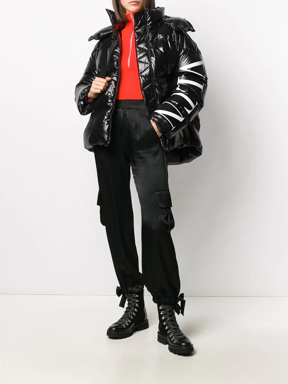 VLTN logo-print padded jacket - 2