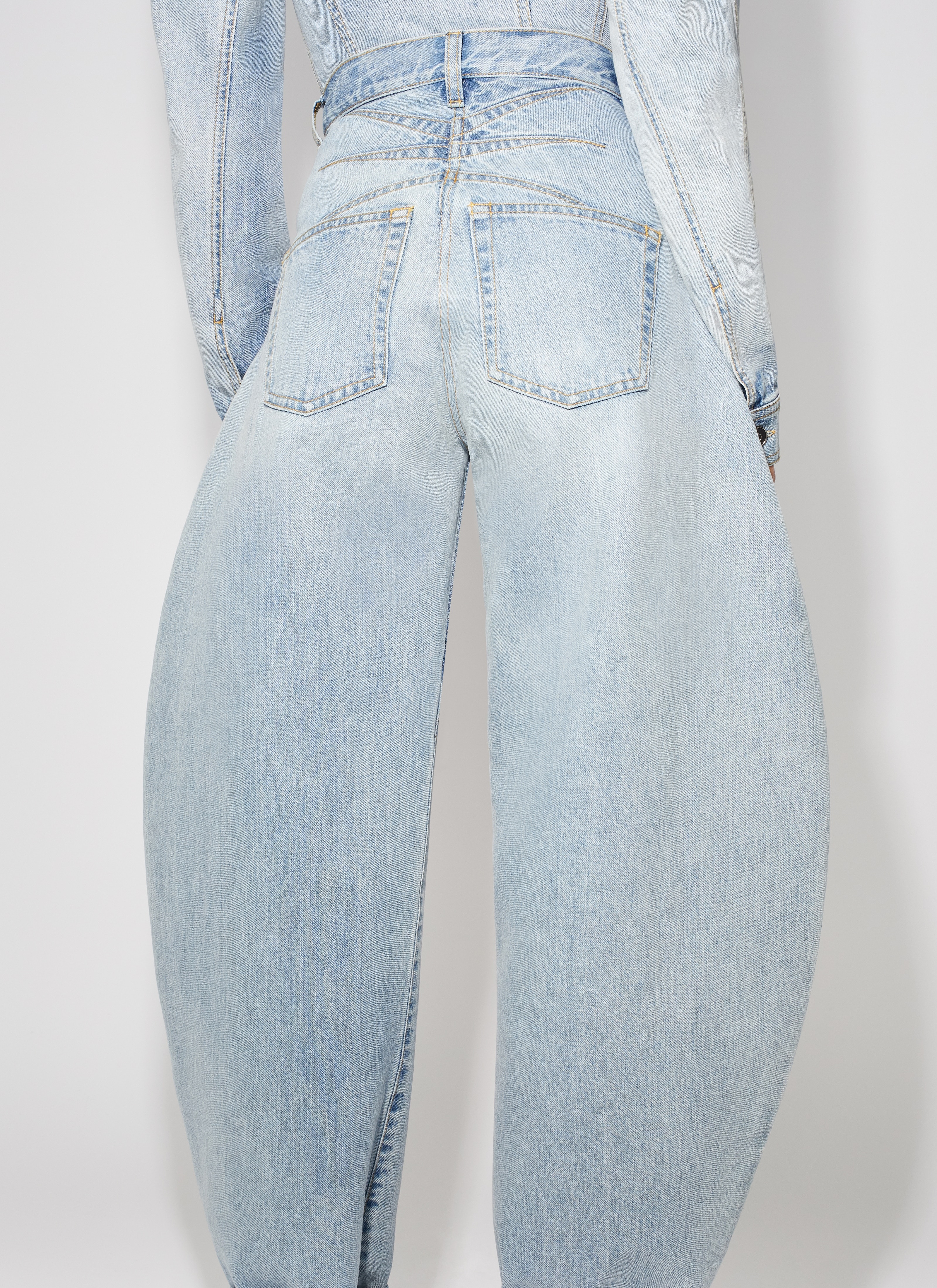 デニム・ジーパン Alaia ROUND JEANS ALAÏA: Blue Round Jeans | SSENSE