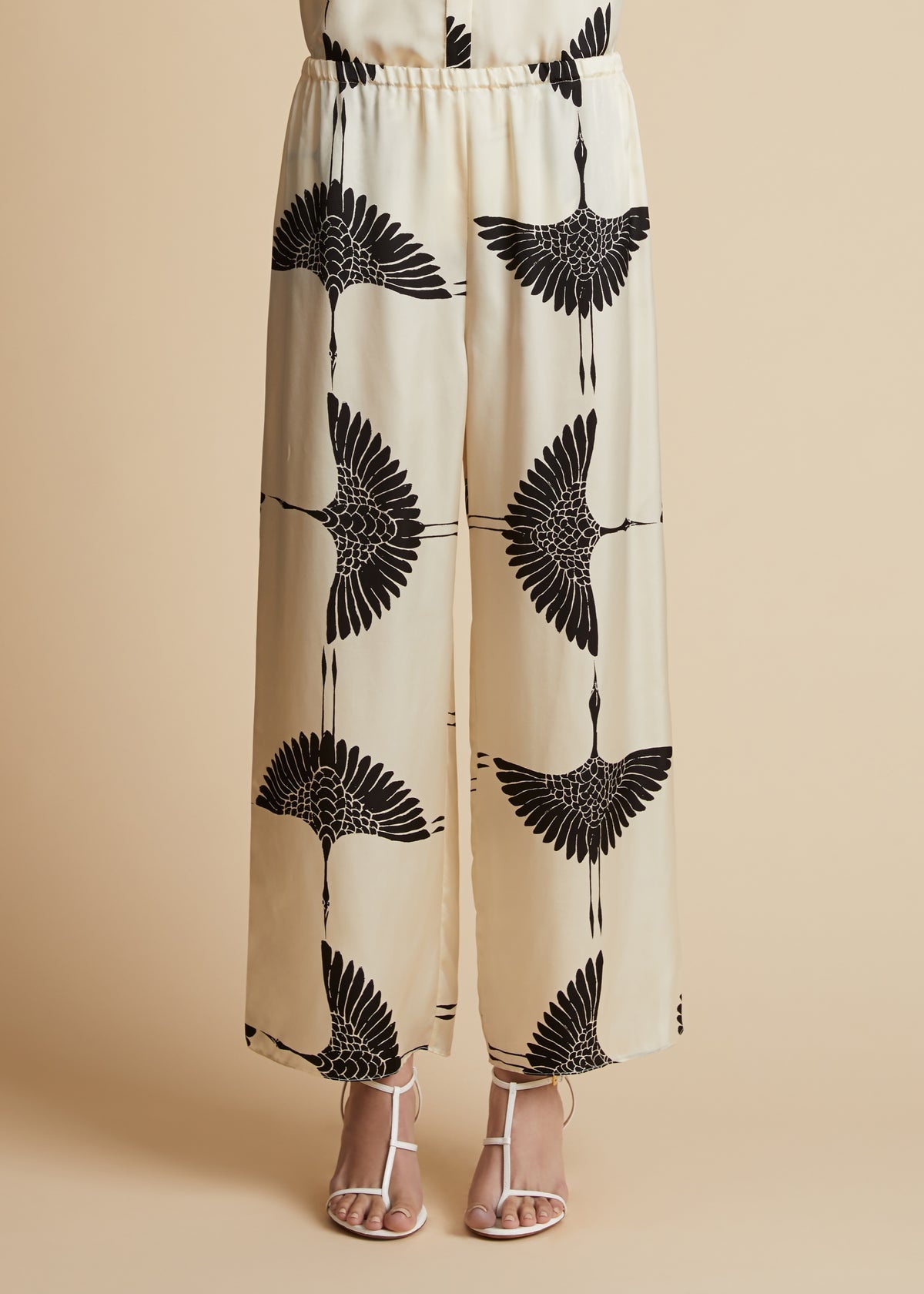 The Mindy Pant in Cream and Black Crane Print - 1