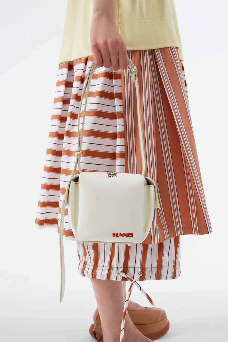 SUNNEI WHITE LACUBETTO BAG outlook