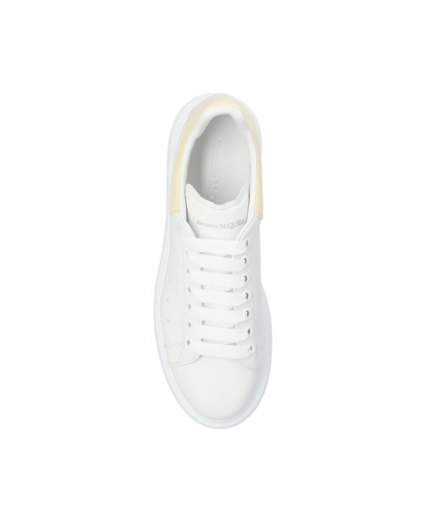 White Oversized Sneakers With Yellow Shiny Spoiler - 4