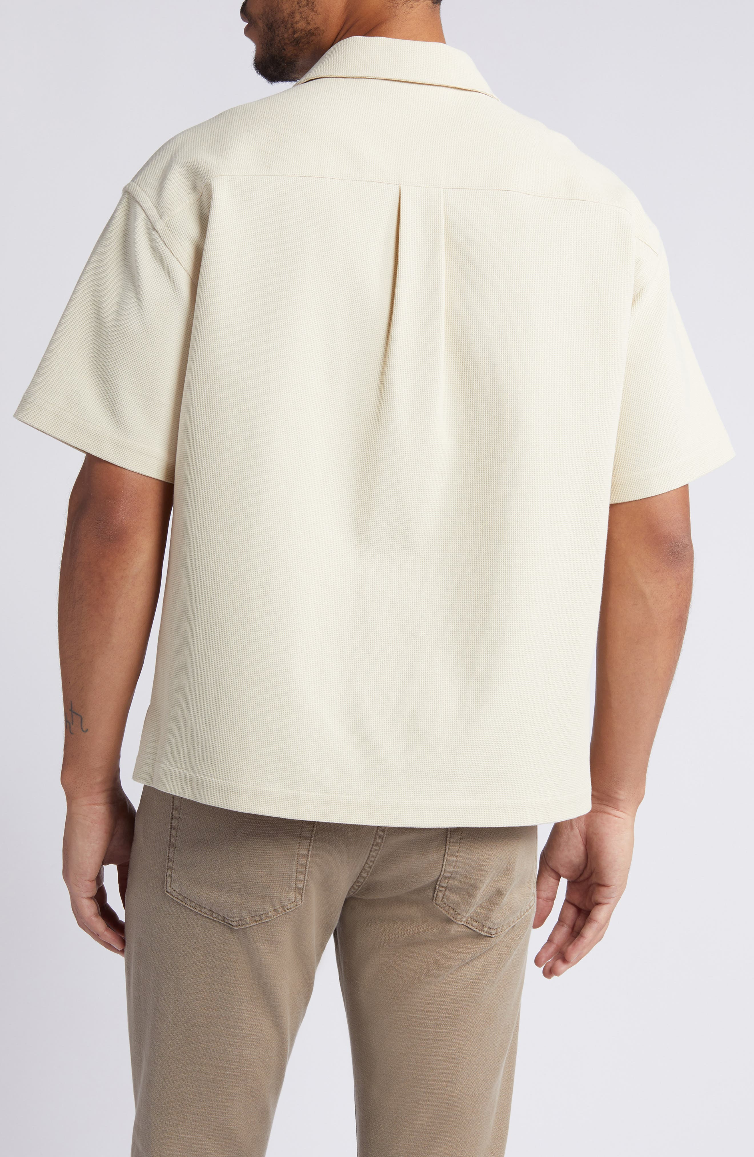 Textured Short Sleeve Button-Up Shirt - 2