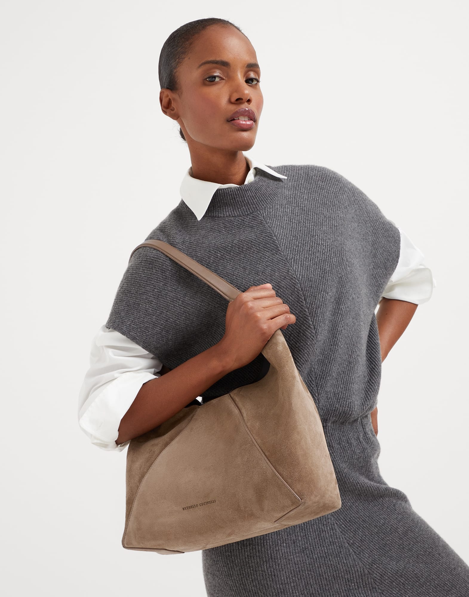 BC Duo hobo bag in sueded calfskin - 4
