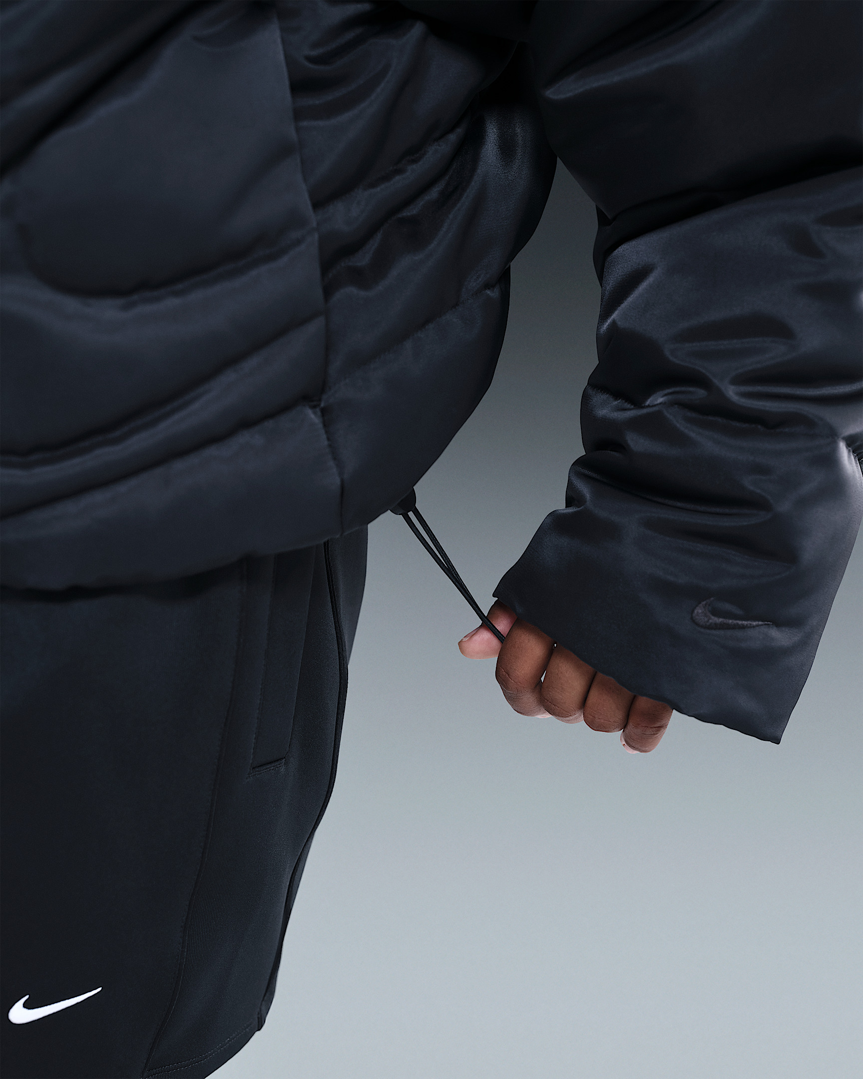 Nike Sportswear Swoosh Series Women's Therma-FIT Oversized Down Puffer Jacket - 6