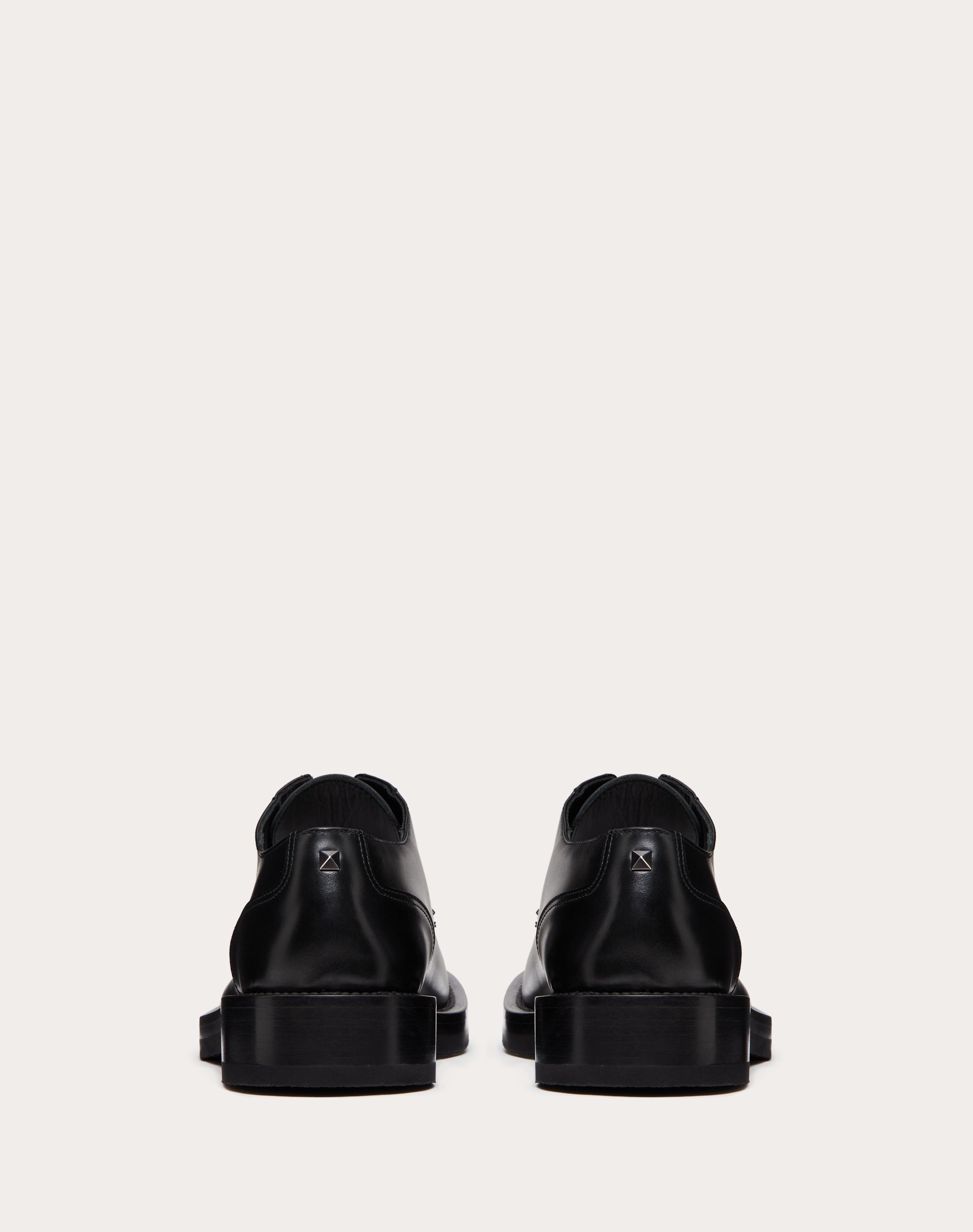 ROCKSTUD ESSENTIAL CALF LEATHER DERBY - 3