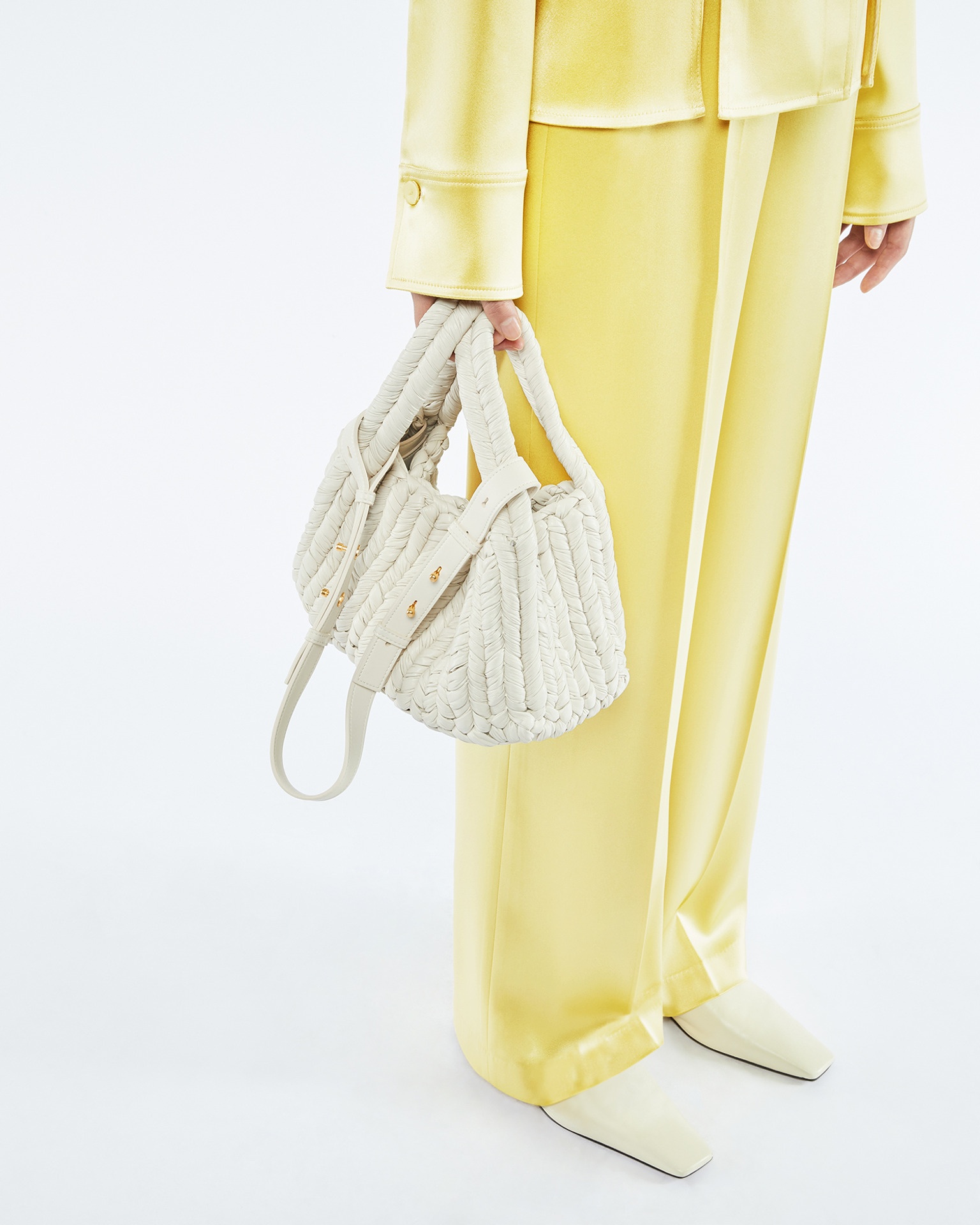 THE BUSKET - Knit bucket bag - Off white - 5