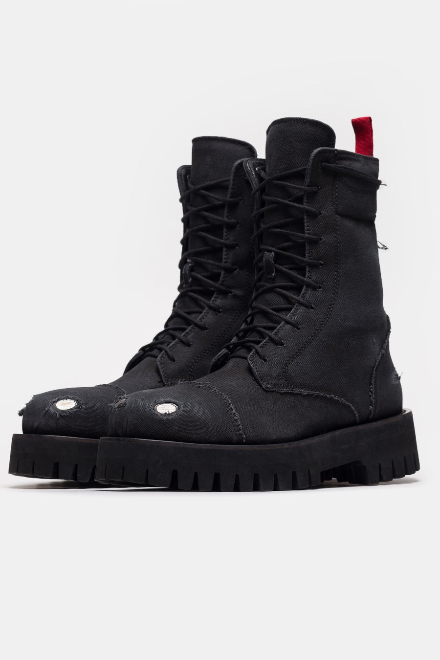 X Boot in Distressed Black - 2