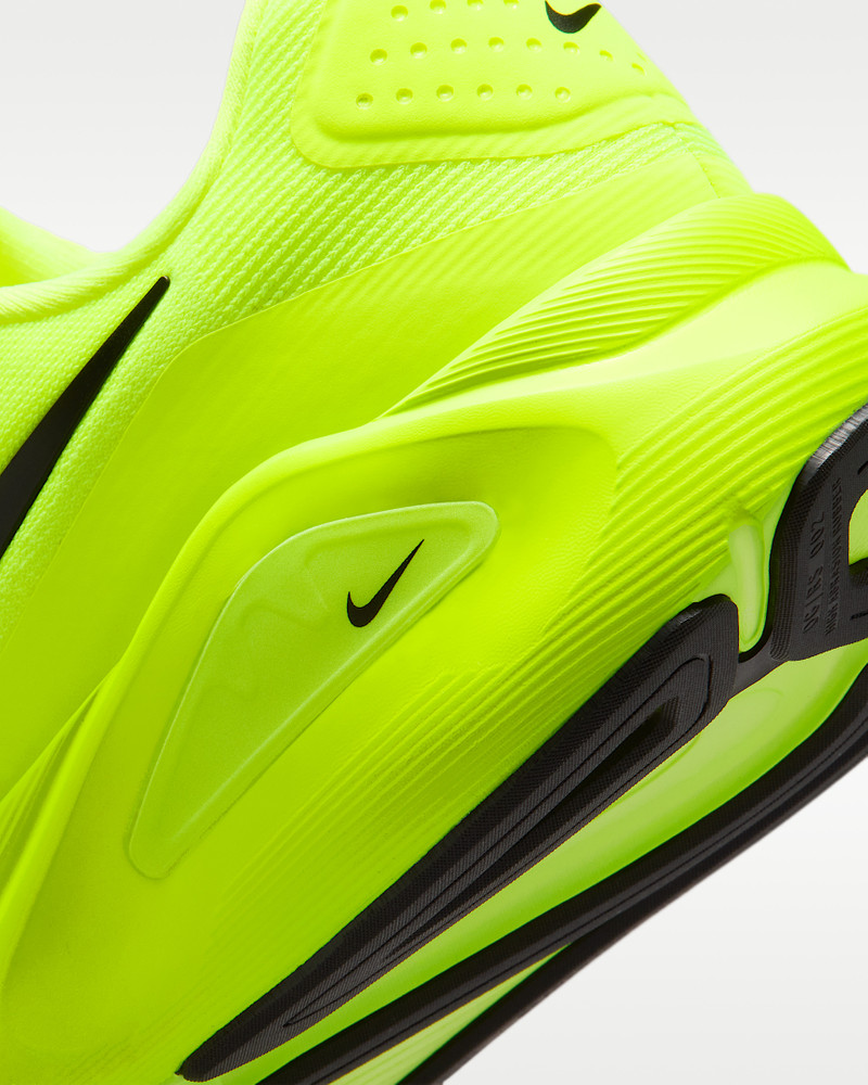 Nike Structure 26 Men's Road Running Shoes 8