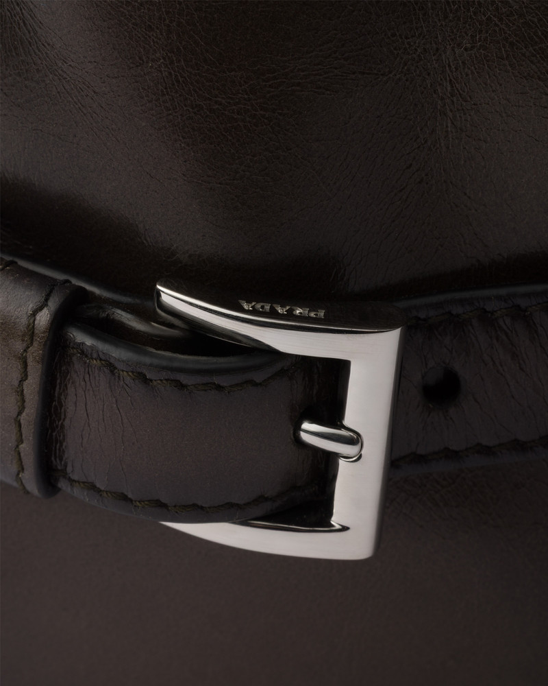 Antiqued leather zipper shoulder bag 7