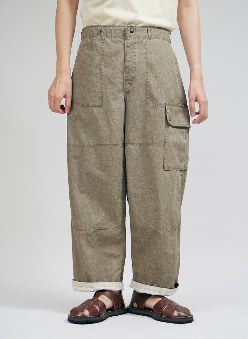 Mountain Pant Reversible in Khaki 5