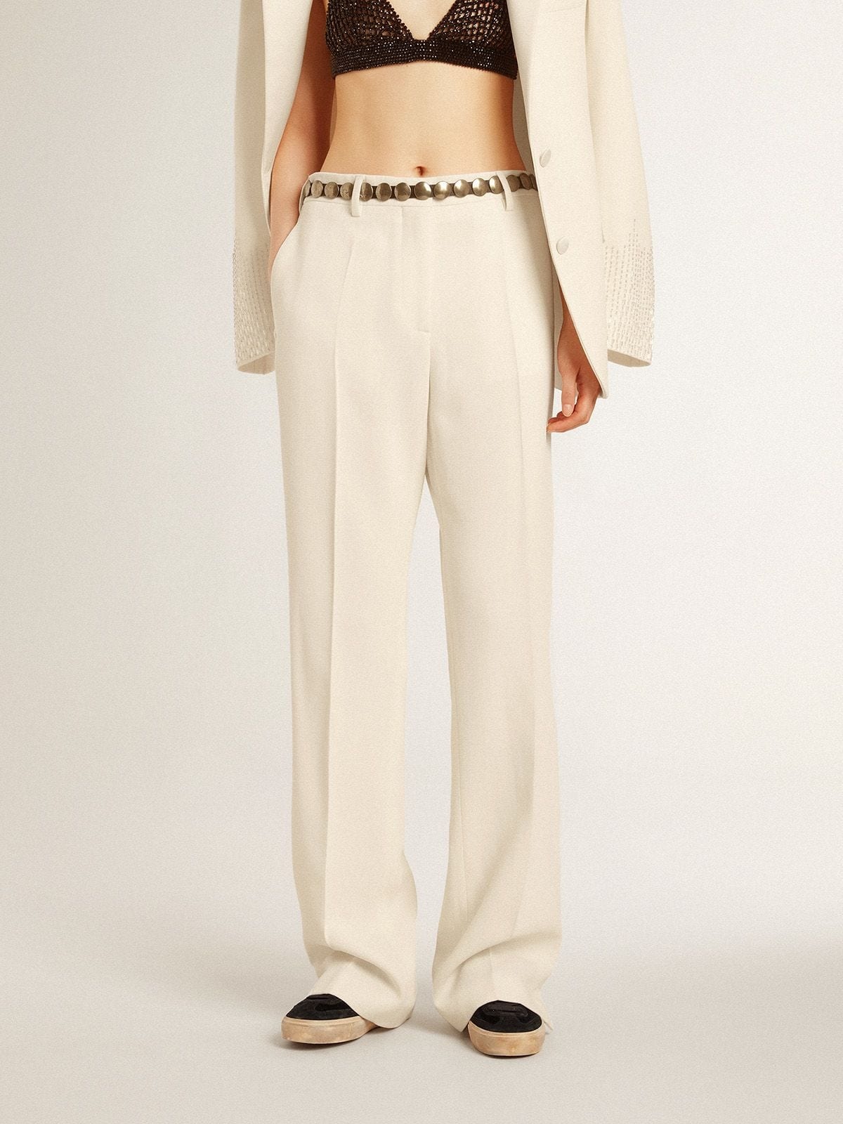 Women's loose pants in worn-white tailored fabric - 4