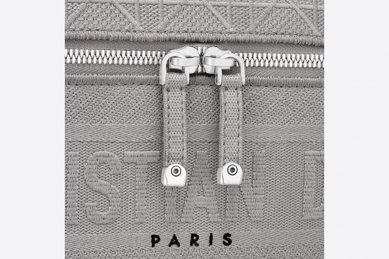 DiorTravel  Vanity Case 4