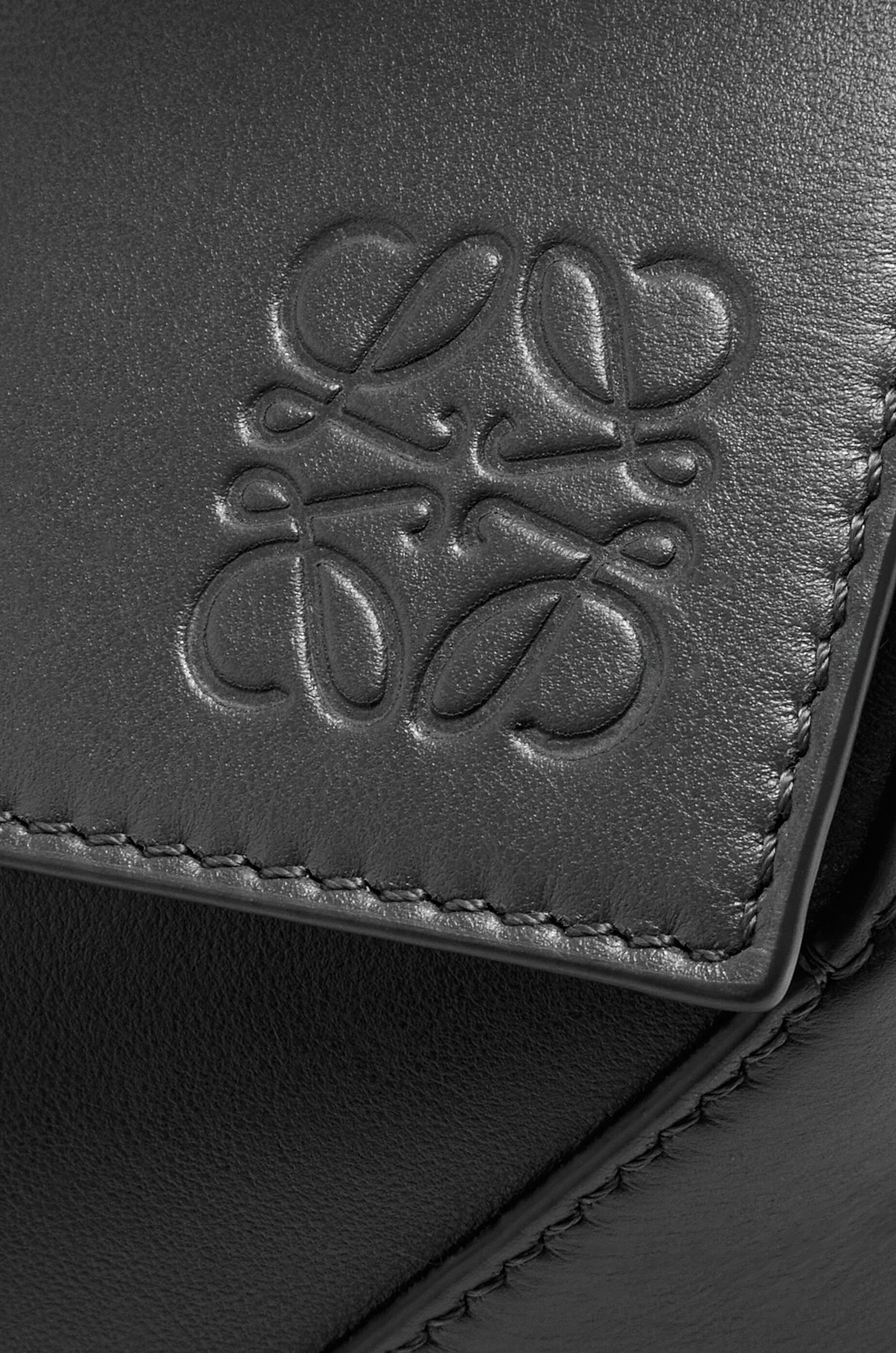 Large Puzzle bag in shiny calfskin - 8
