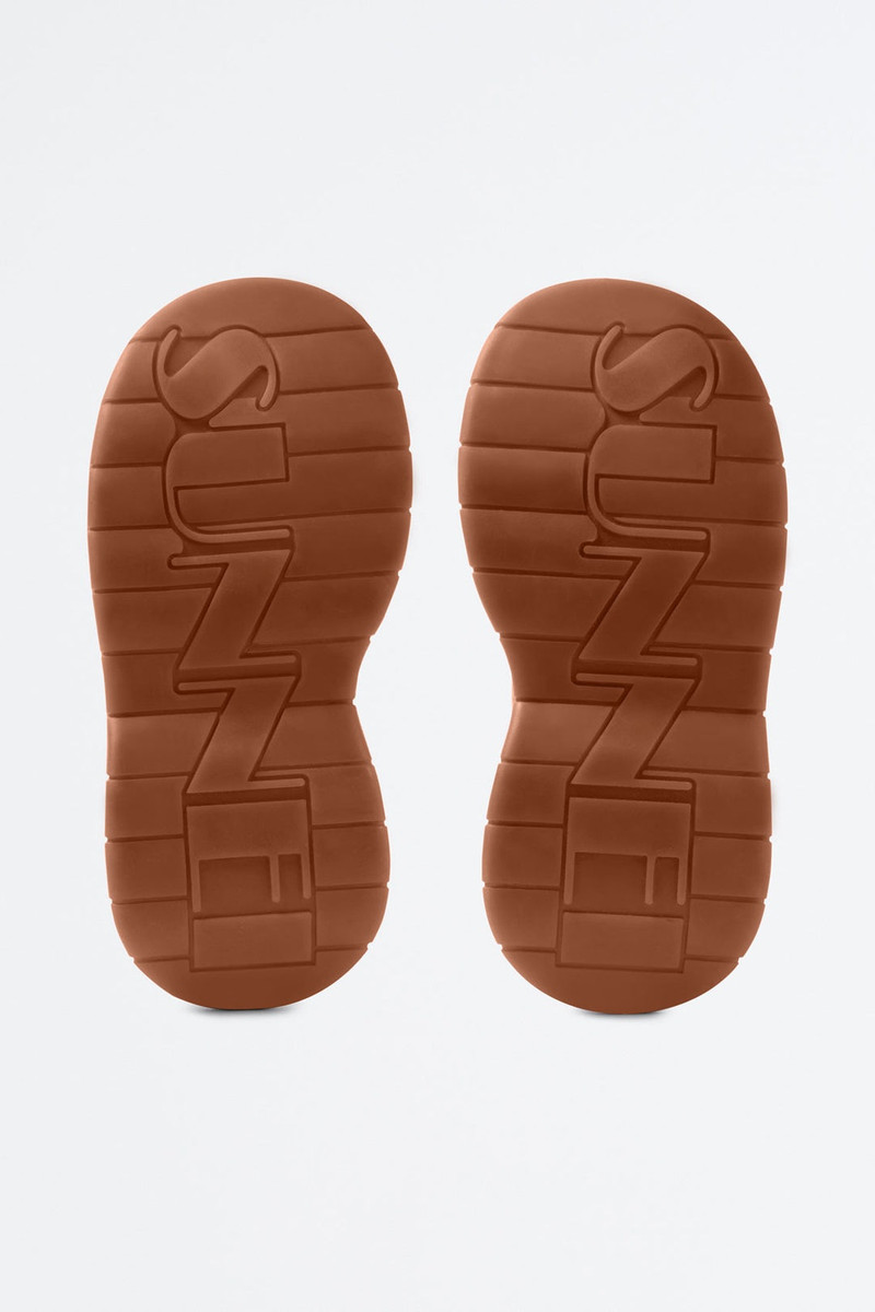 BEIGE PLATFORM BALLERINA 3