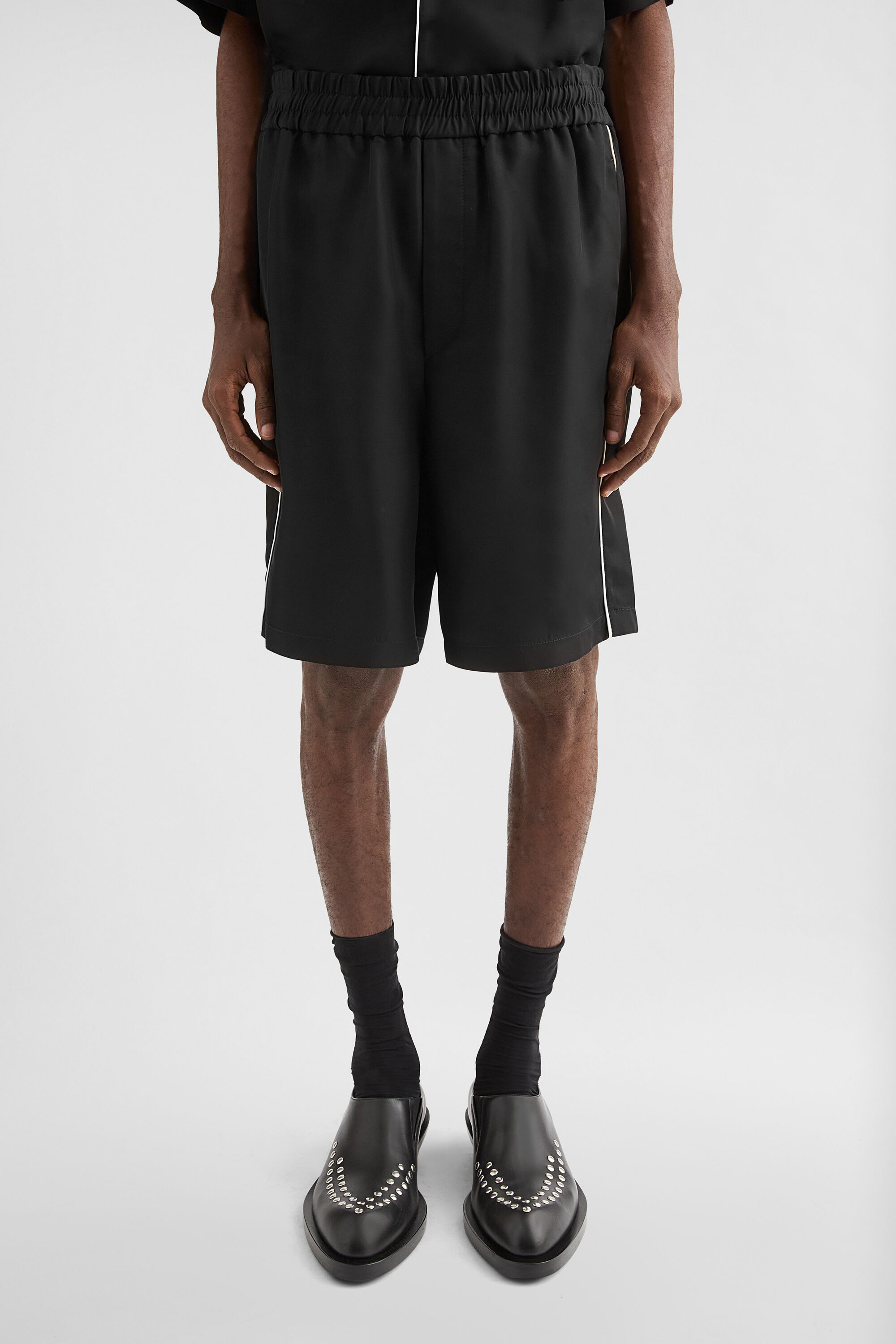 Fluid Viscose Shorts - 3